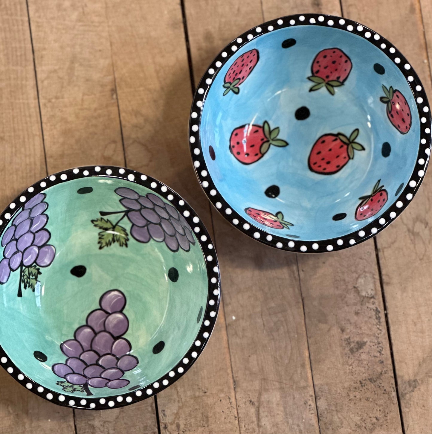 Strawberry Cunningham Fruity Bowl