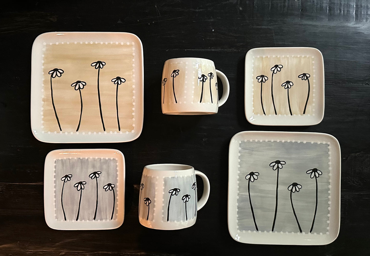 Tan square Daisy Squircle Platter Small