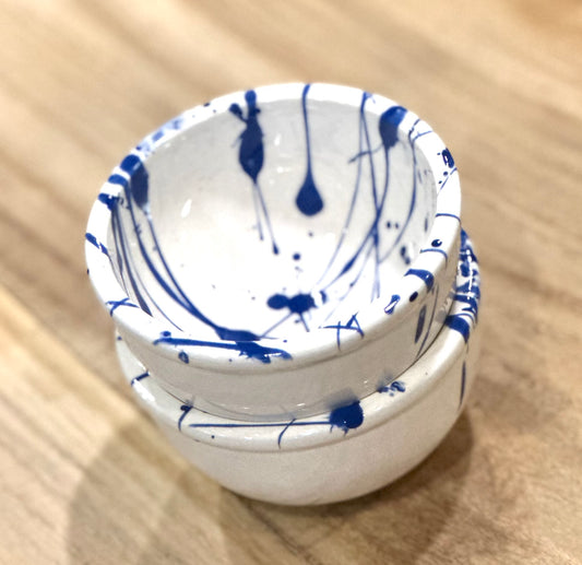 Blue and White pinch bowl