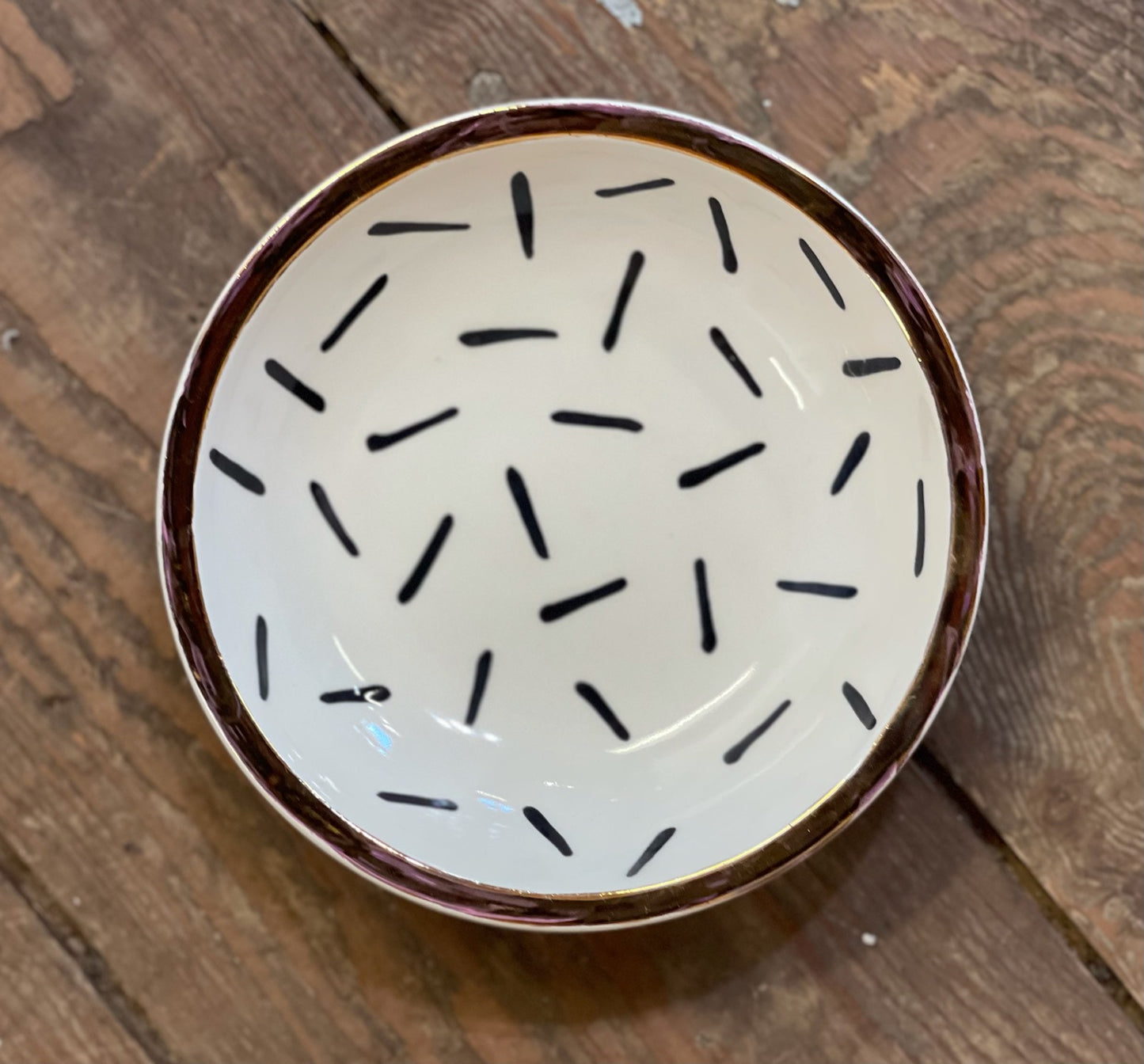 The Perfect Dish with Gold Rim