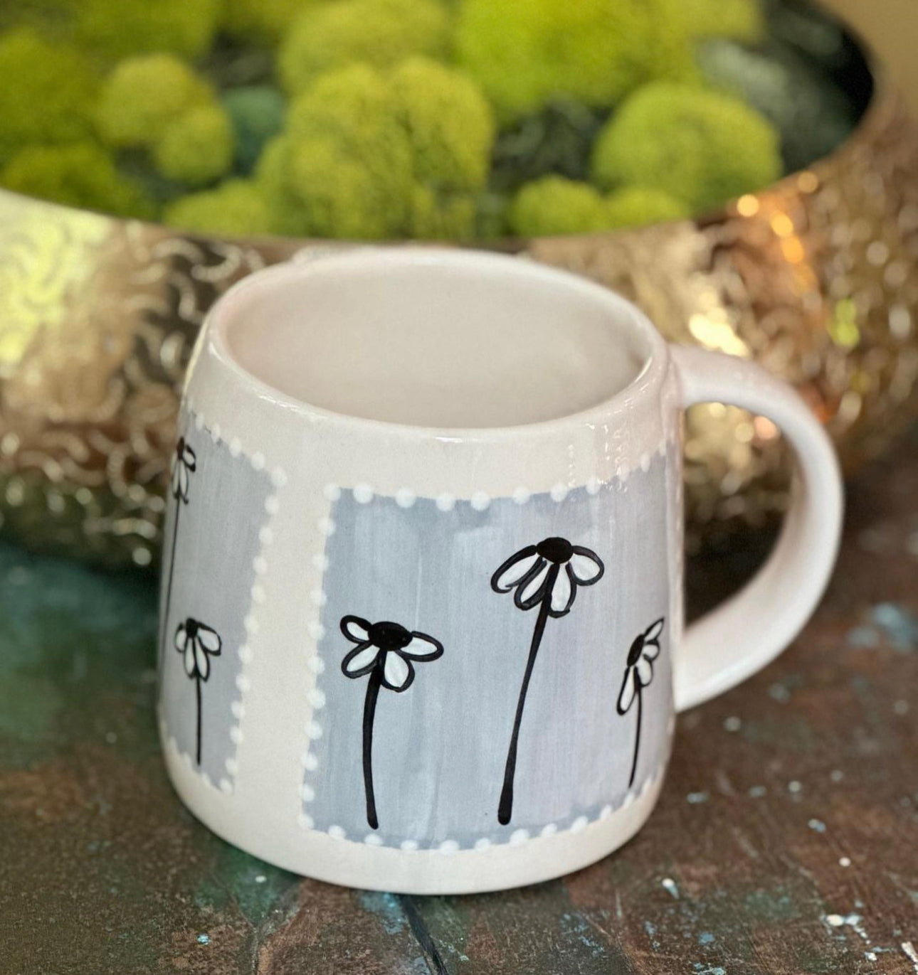 Lindsay Tan Daisy Mug