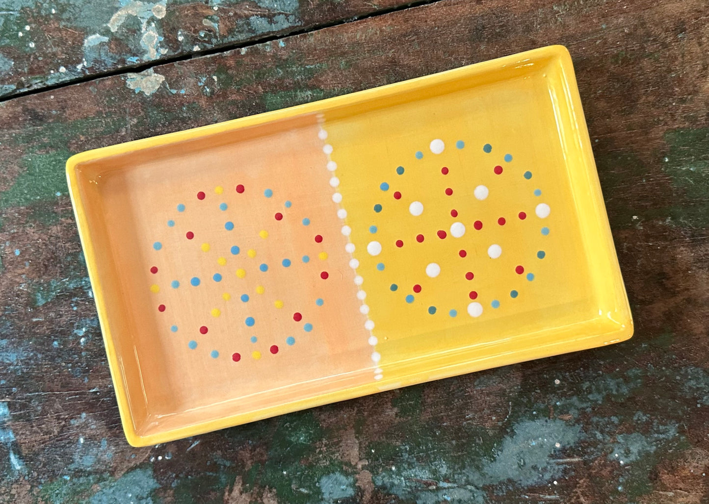 Purple Dot Art Tray