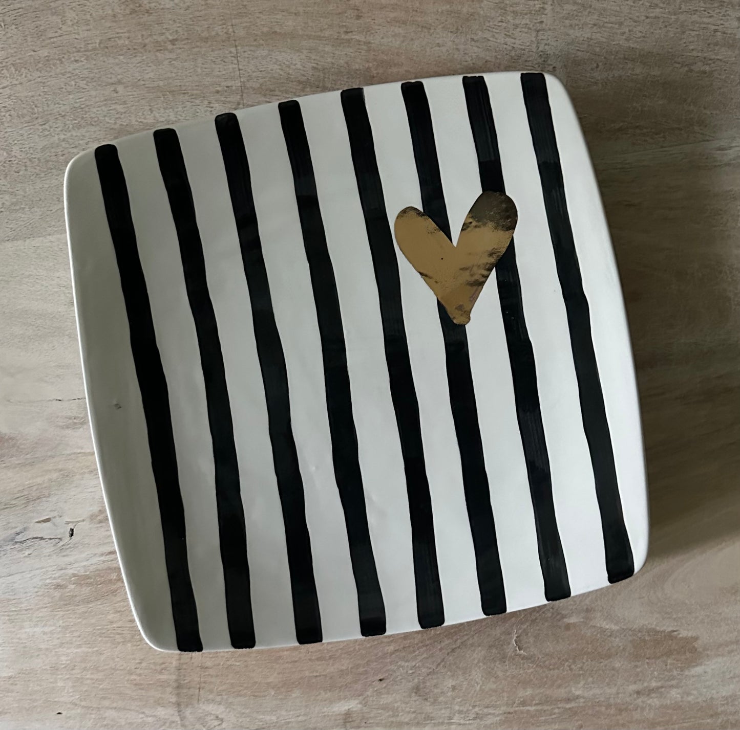 Black stripe with gold heart medium special occasion platter