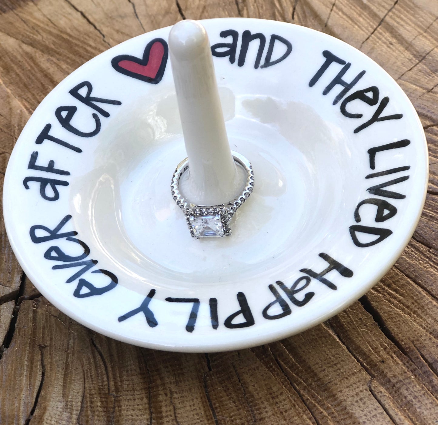 Ring Holder "And they Lived Happily Ever After"